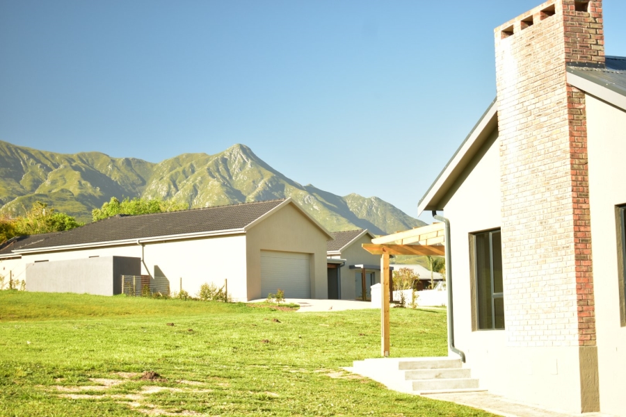 4 Bedroom Property for Sale in Cherry Creek Country Estate Western Cape